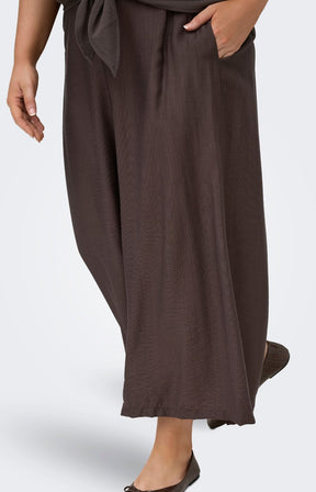 Only Carmakoma Joanna Trousers in Brown