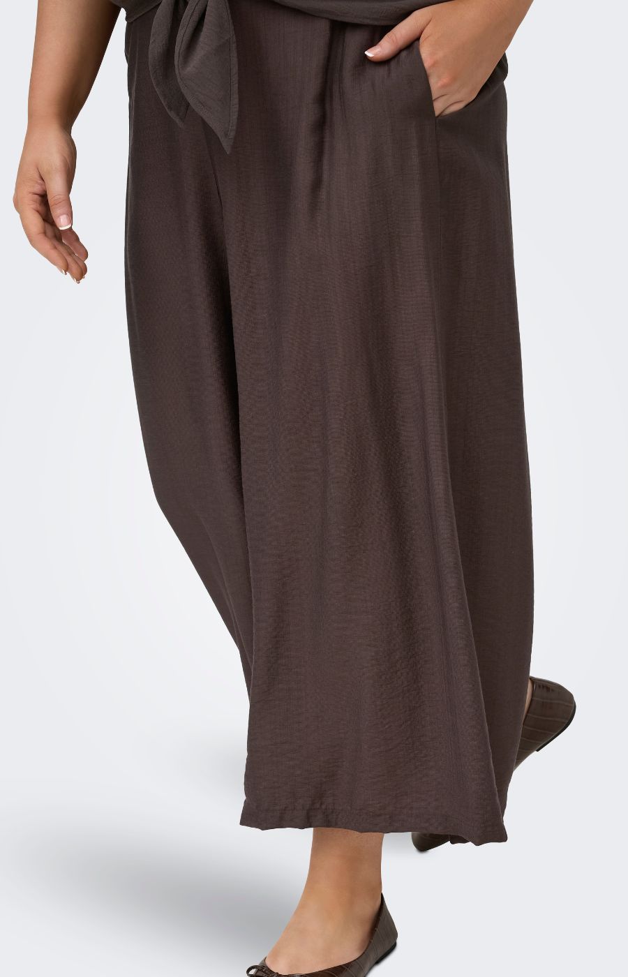 Only Carmakoma Joanna Trousers in Brown