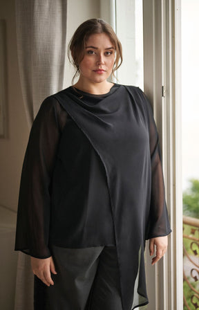 Kaffe Curve Eliana Blouse in Black 