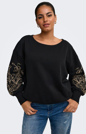 Only Carmakoma Deborah Sweater in Black