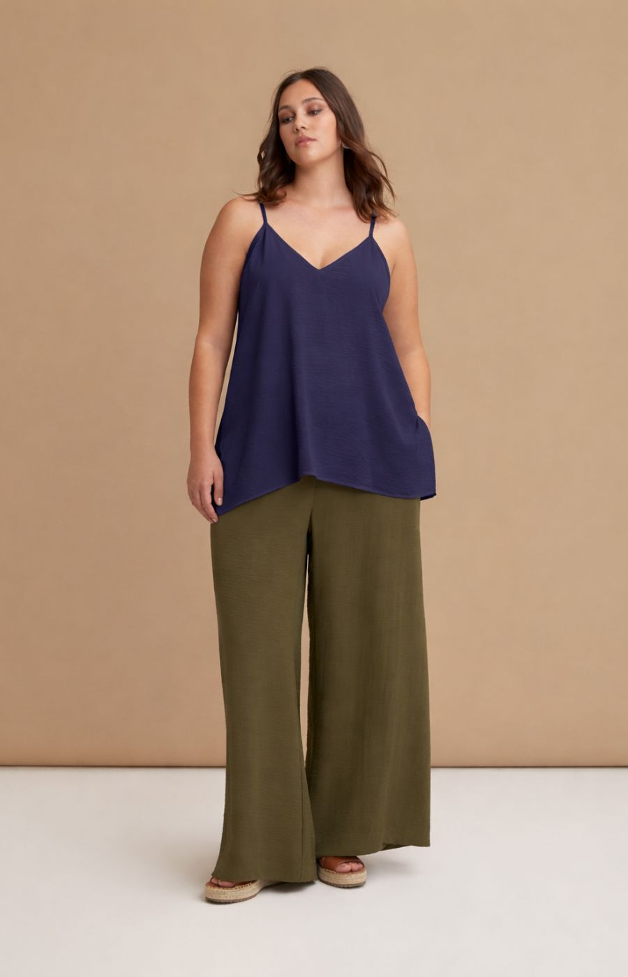 Mat Cami in Navy