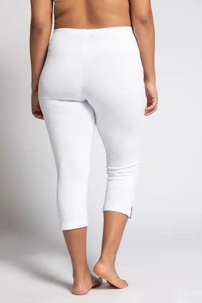 Ulla Popken Capri Leggings in White