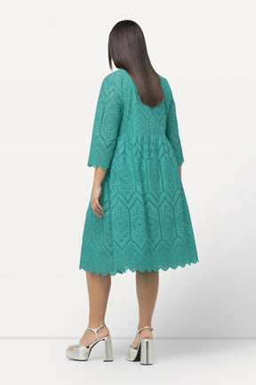 Ulla Popken Eyelet Lace Dress in Green