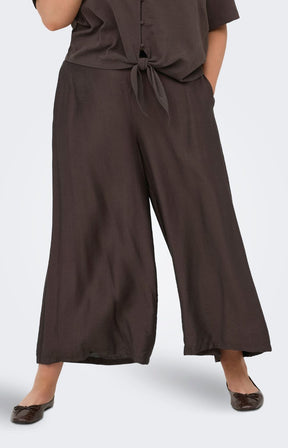 Only Carmakoma Joanna Trousers in Brown
