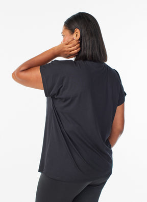 Active by Zizzi Basic T-Shirt in Black 
