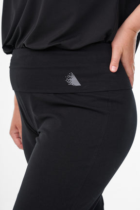 Active by Zizzi Cotton Leggings in Black 