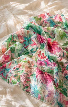 Ada Scarf in Green/Pink 
