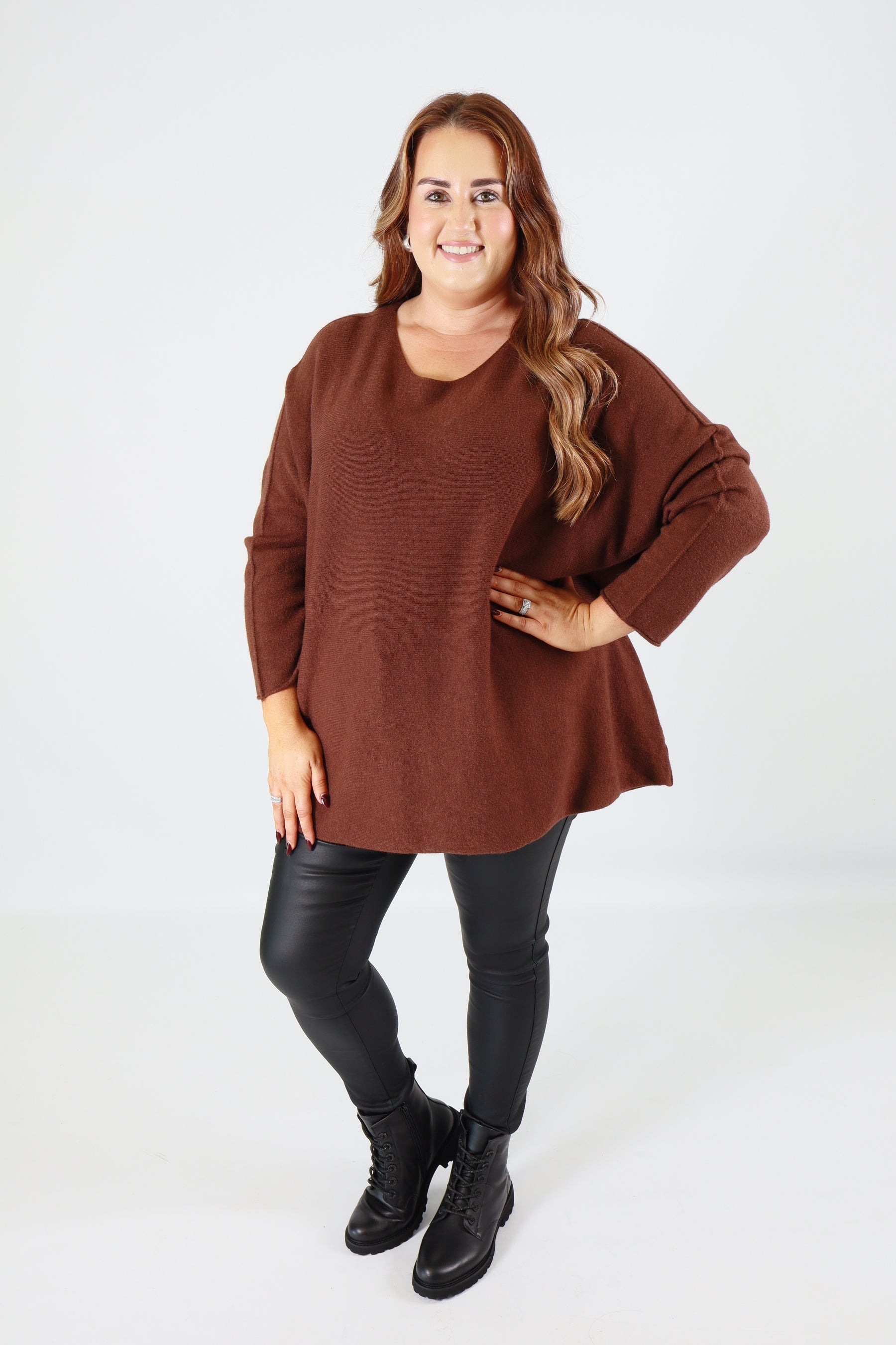 Alina Jumper in Brown