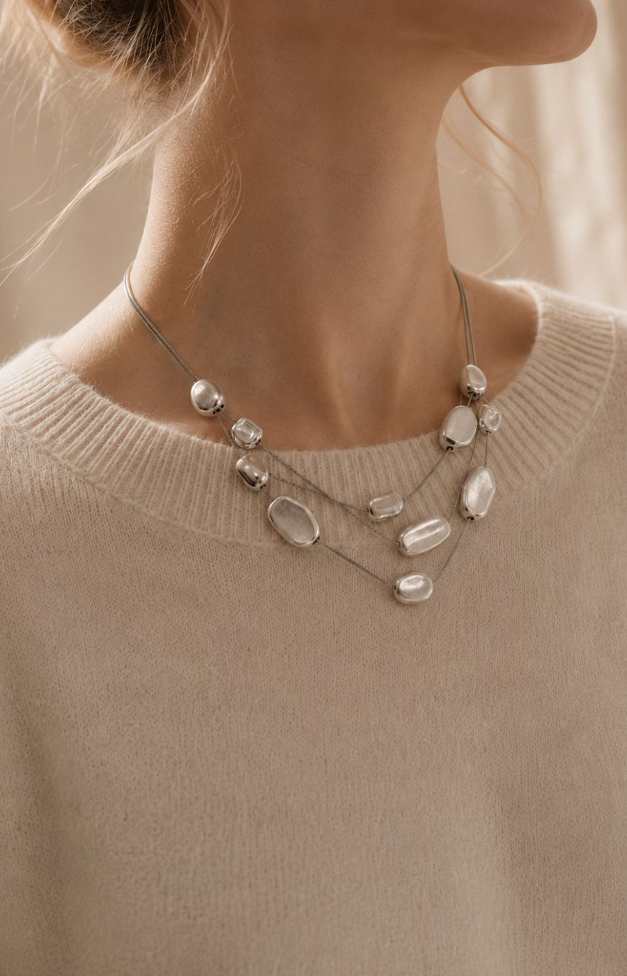 Alma Necklace in Silver 
