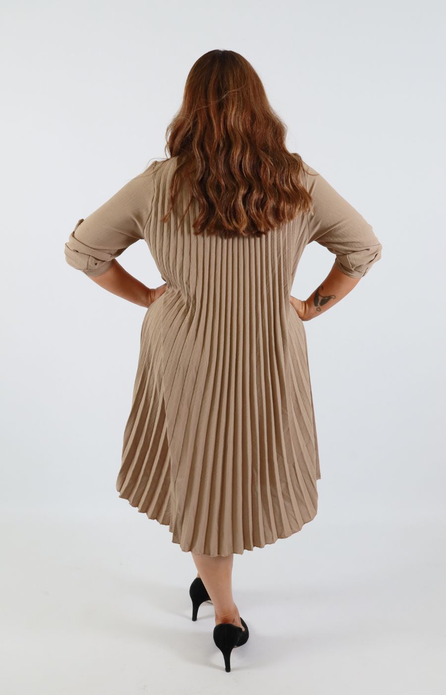 Amanda Dress in Tan 