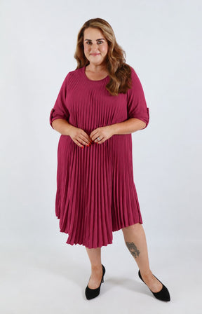 Amanda Dress in Wine 