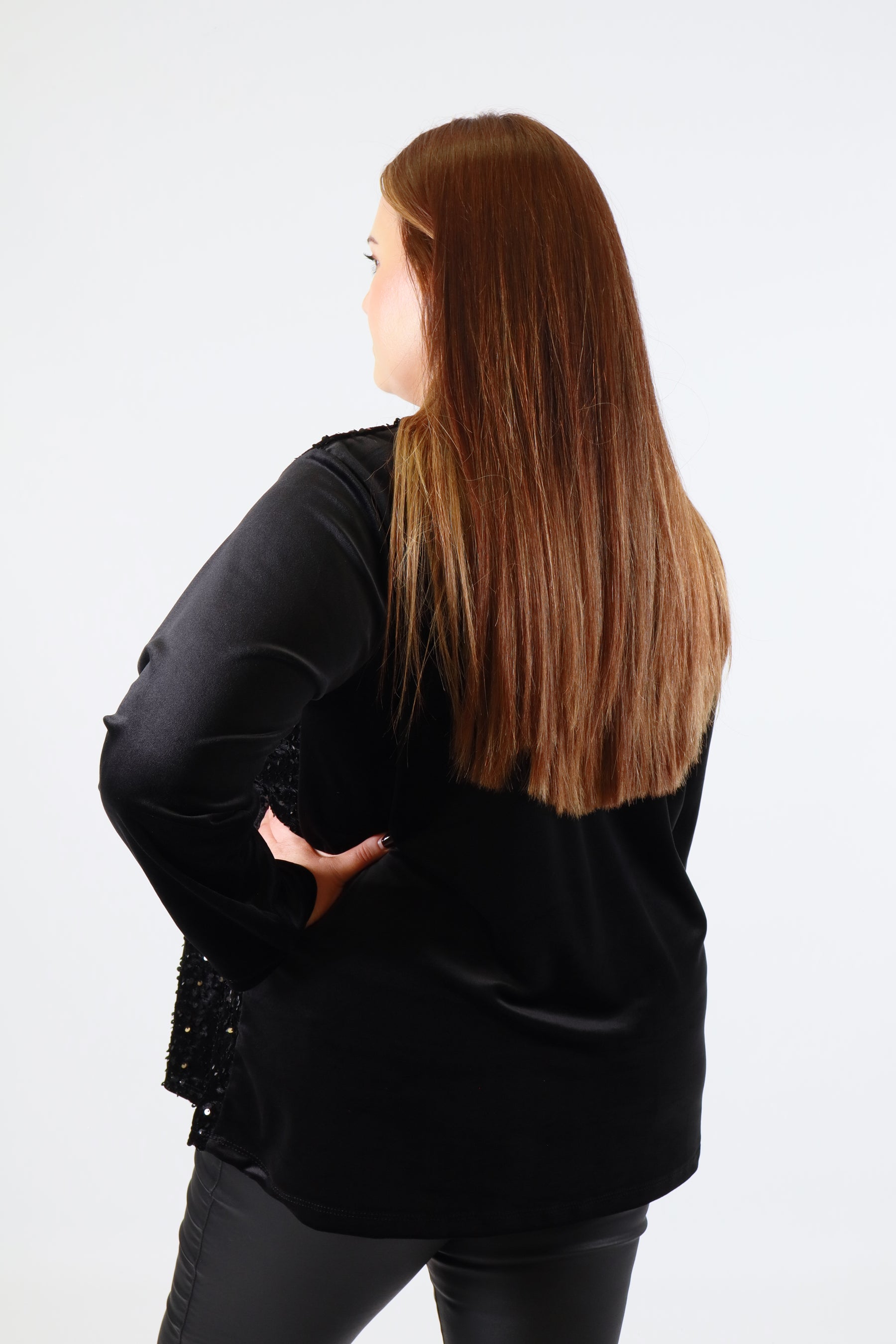 Ava Sequin Top in Black