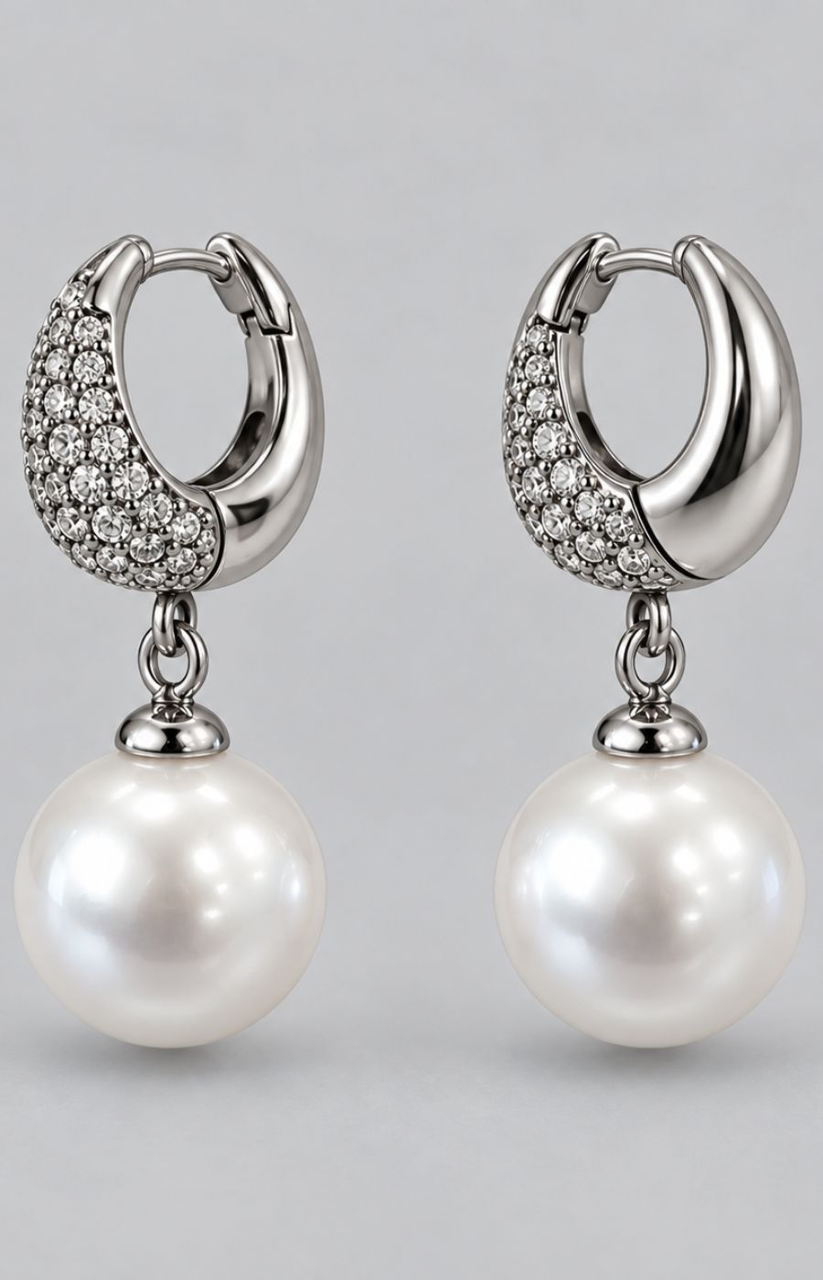 Aveline Earrings in Silver 