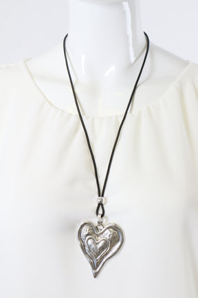 Bébhinn Necklace in Silver