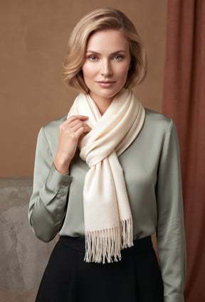 Beth Scarf in Beige 