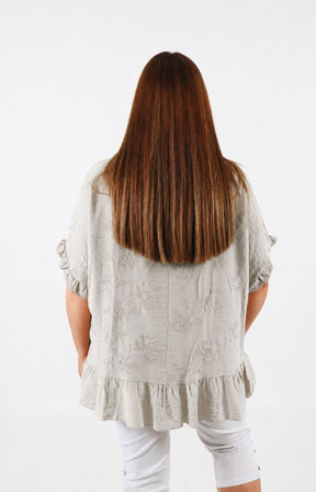 Blossom Blouse in Beige 