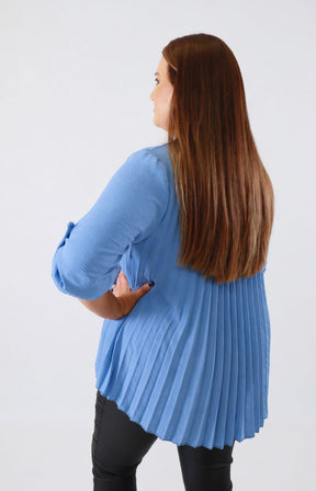 Bonnie Pleated Blouse in Blue 