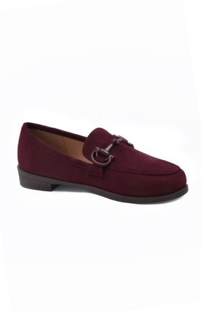 Buckle Loafer in Wine