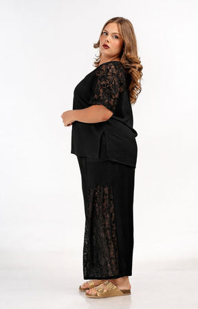 Curviss Wide Leg Trouser with Lace in Black 