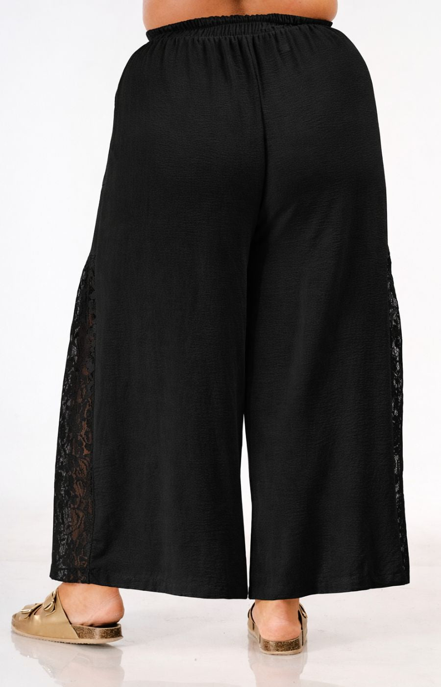Curviss Wide Leg Trouser with Lace in Black 