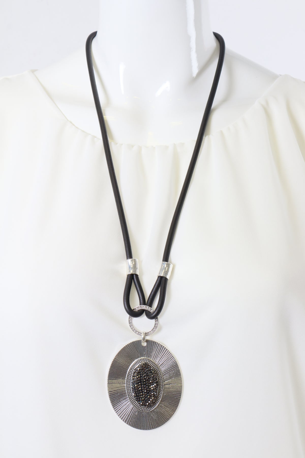 Dana Necklace in Silver