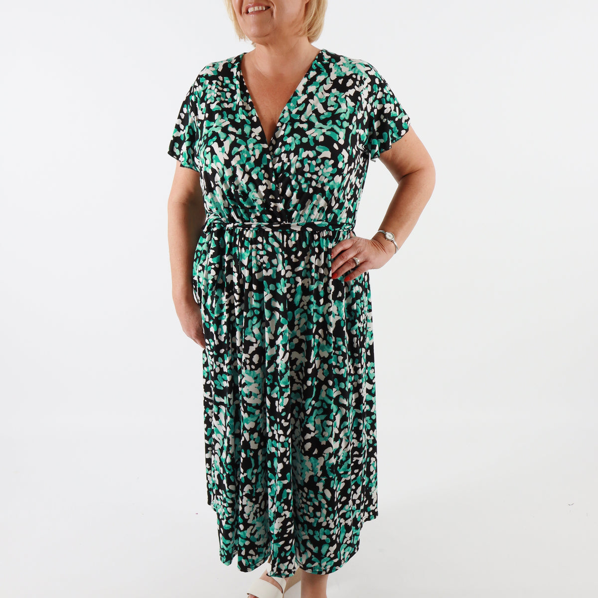 Dani Dress Black Green Dots | Plus Size Dresses | Wardrobeplus.ie Dani Dress Black Green Dots | Plus Size Dresses | Wardrobeplus.ie
