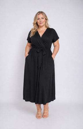 Dani Short Sleeve Dress in Black 