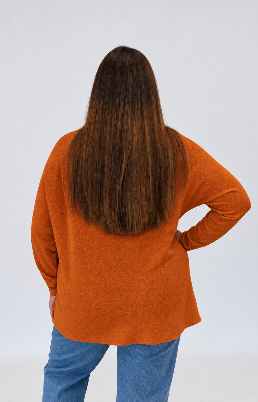 Daniela Jumper in Rust 
