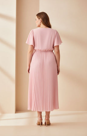 Daphne Dress in Light Pink 