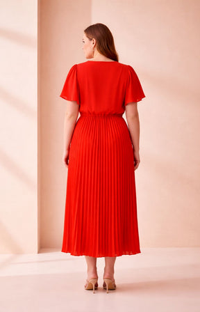 Daphne Dress in Red 