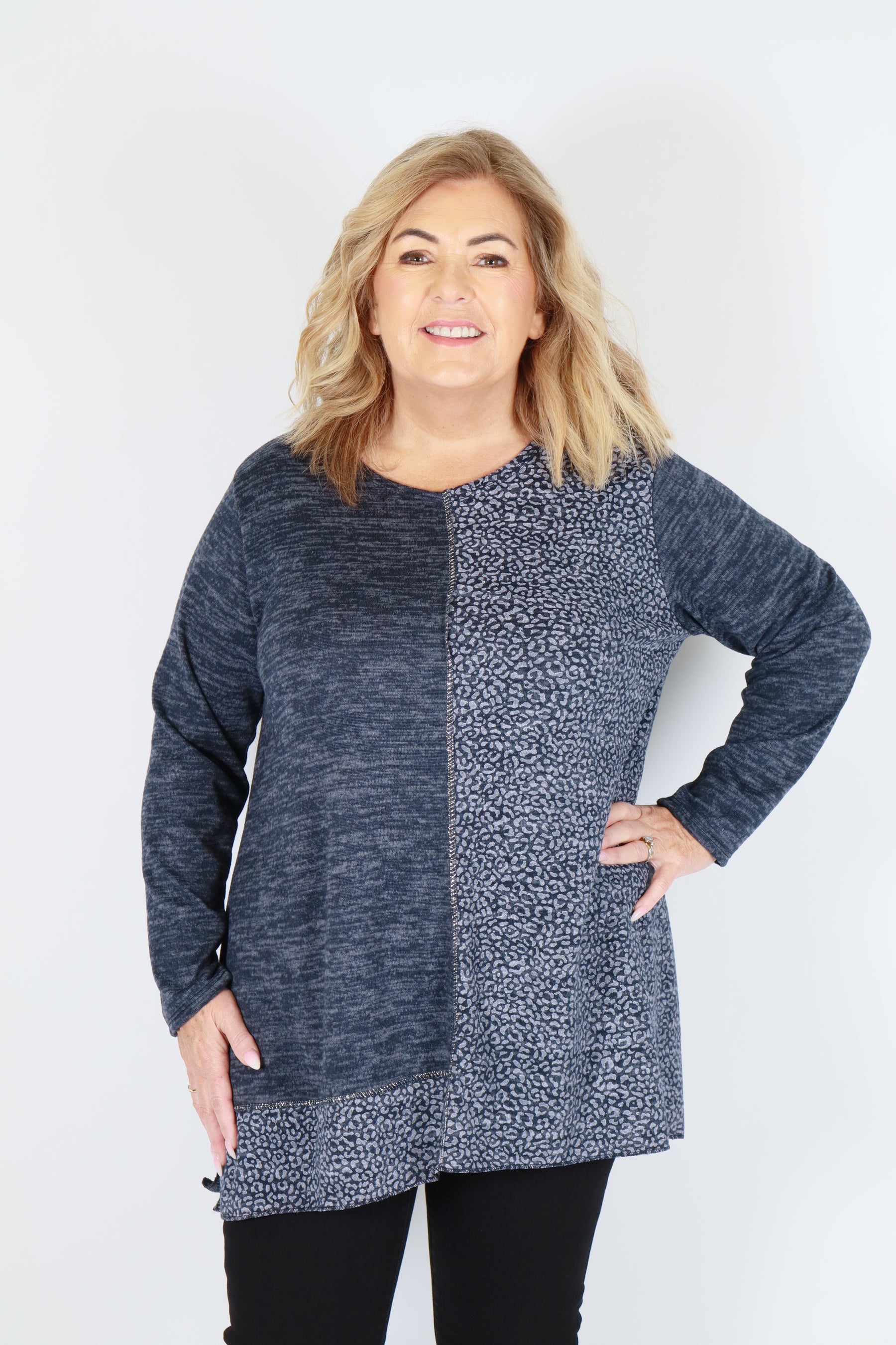 Eden Leopard Top in Navy