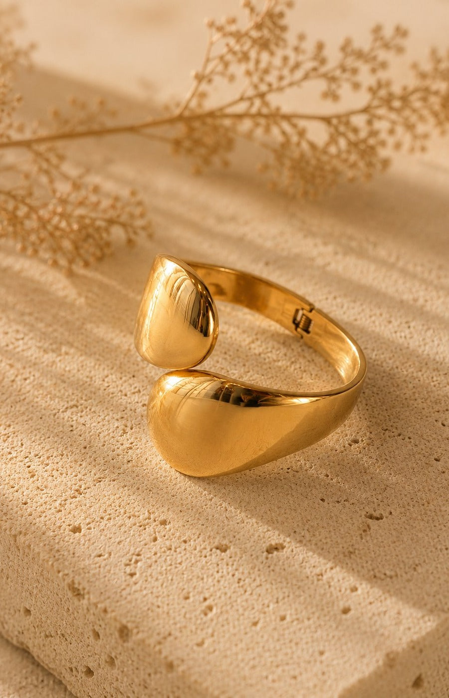 Elia Bracelet in Gold 