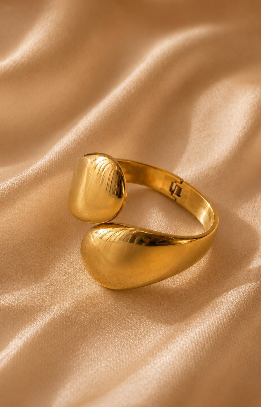 Elia Bracelet in Gold 