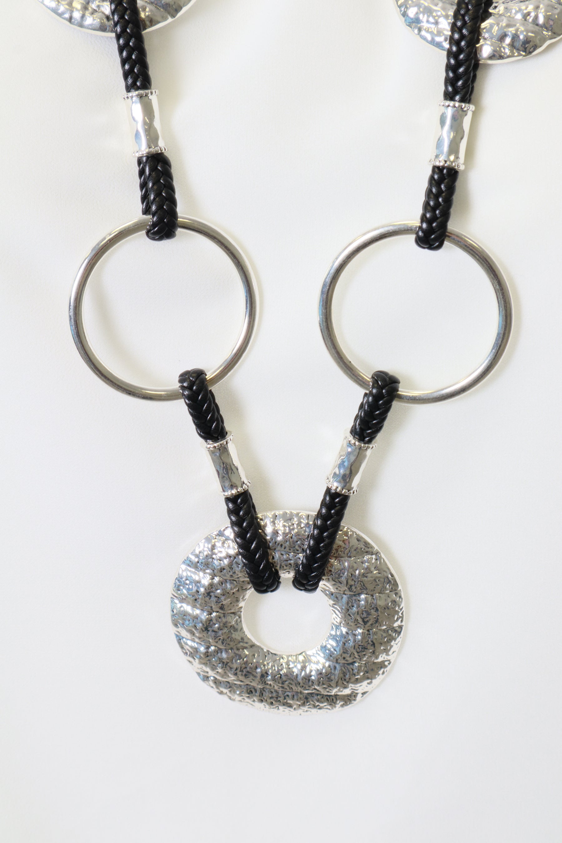 Erin Necklace in Black and Silver