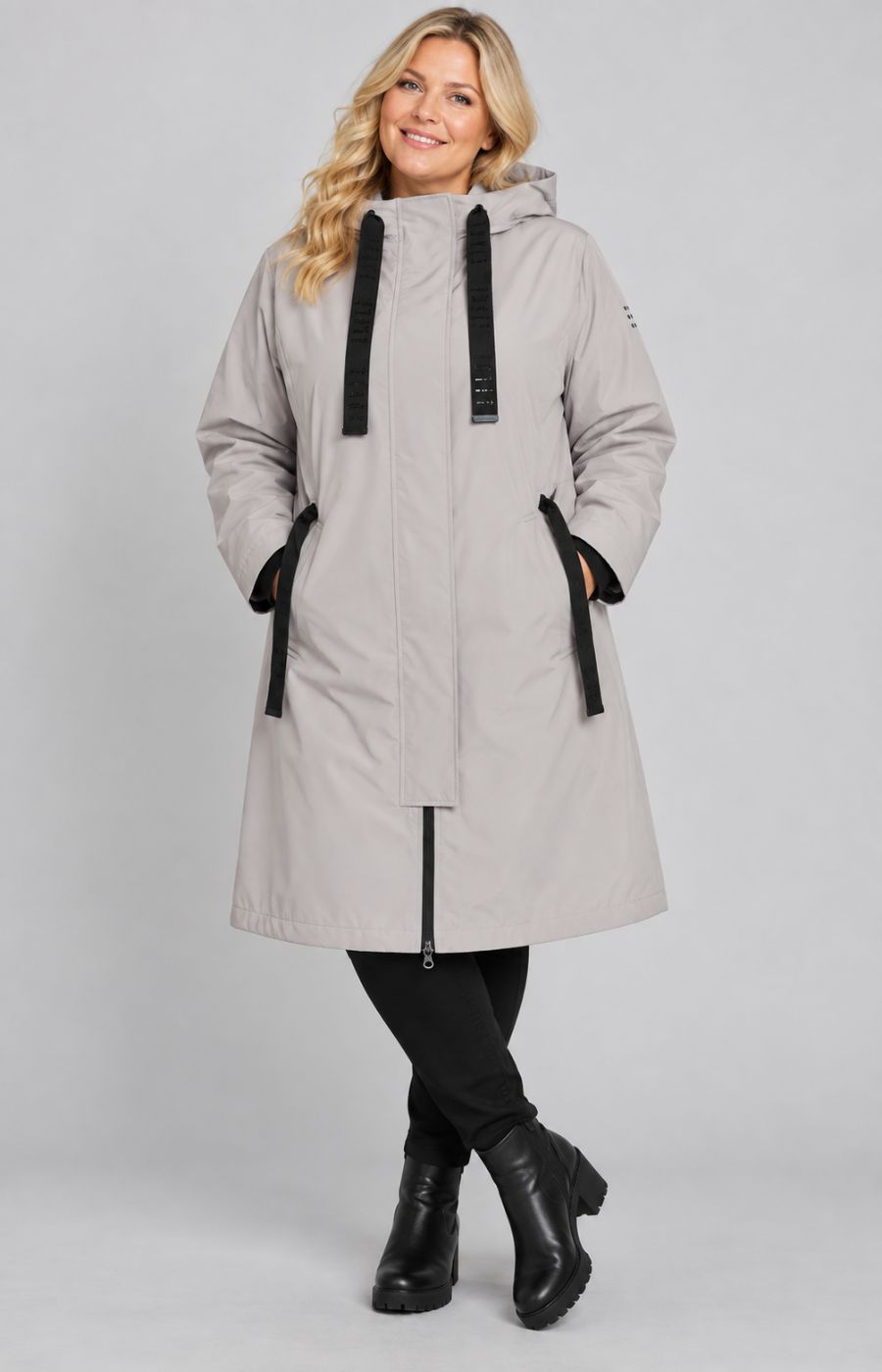 Etage Colour Change Raincoat in Sand 