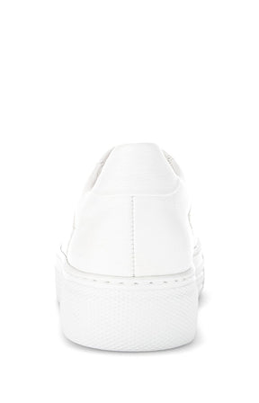 Gabor Low Top Trainer in White  