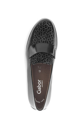 Gabor Patent Leather Shoe in Black with Leopard Print