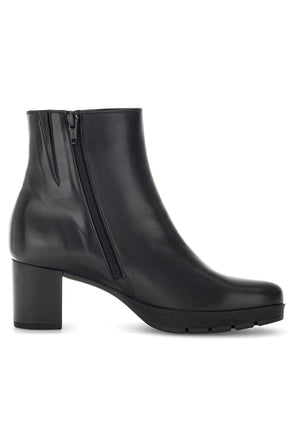 Gabor Platform Heel Ankle Boots in BlackGabor Platform Heel Ankle Boots in Black