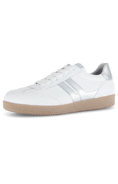 Gabor Trainer in White/Silver