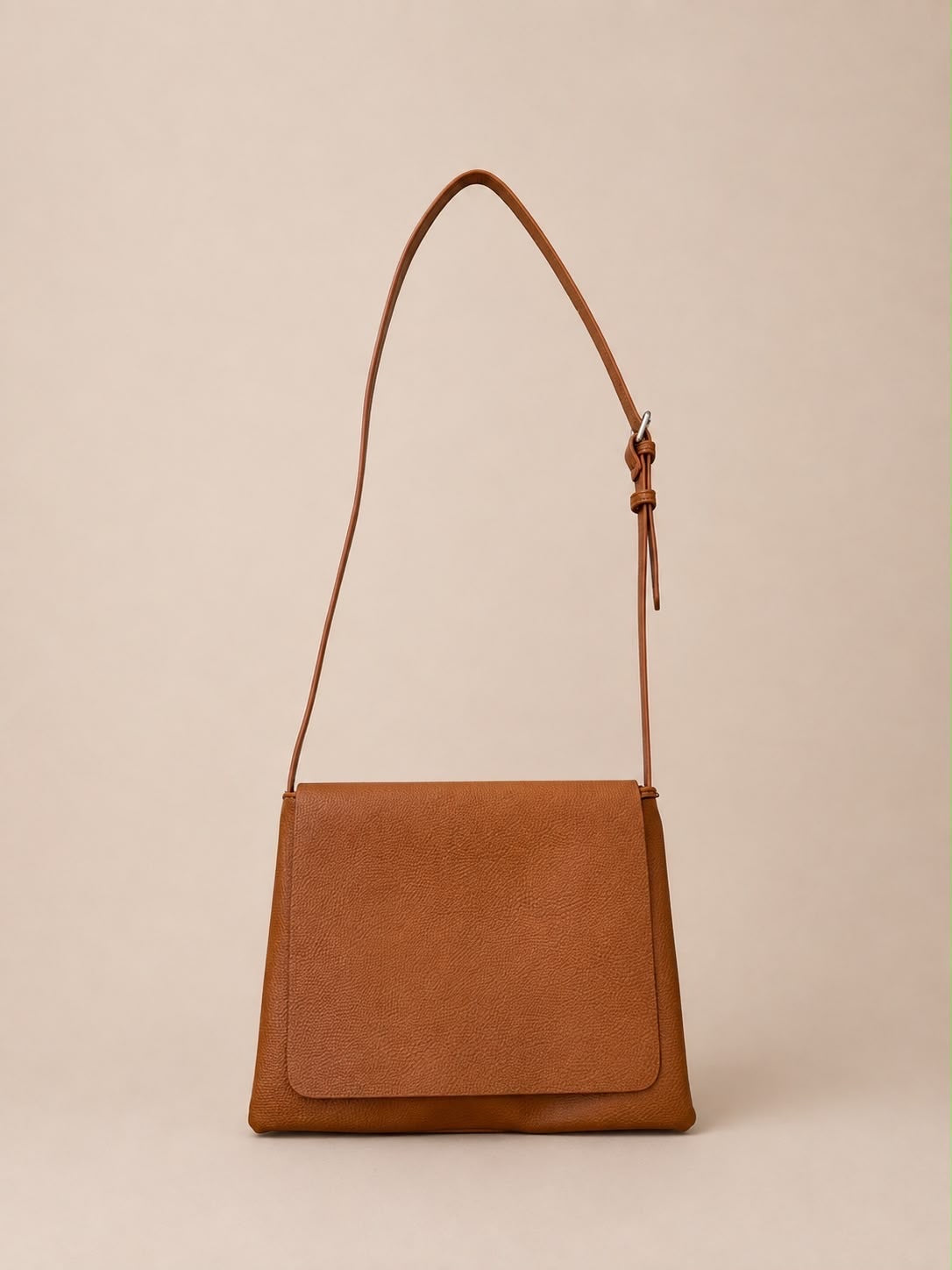 Gia Crossbody Bag in Brown 