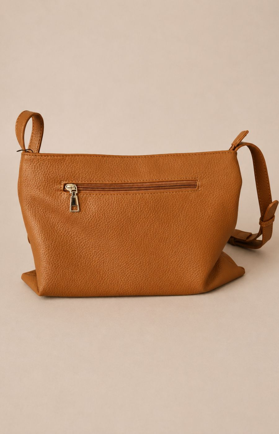 Gia Crossbody Bag in Brown 