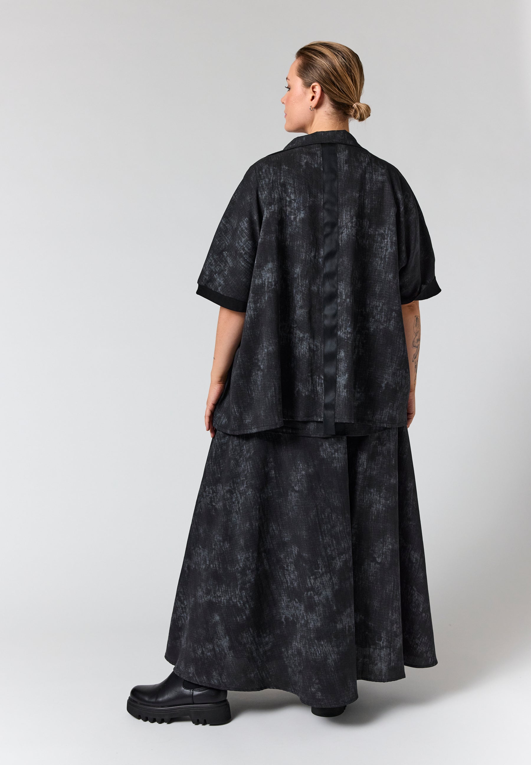 Gozzip Leona Jacket in Black 