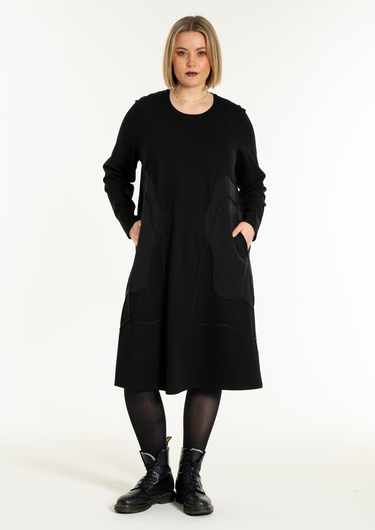 Gozzip Savannah Dress in Black