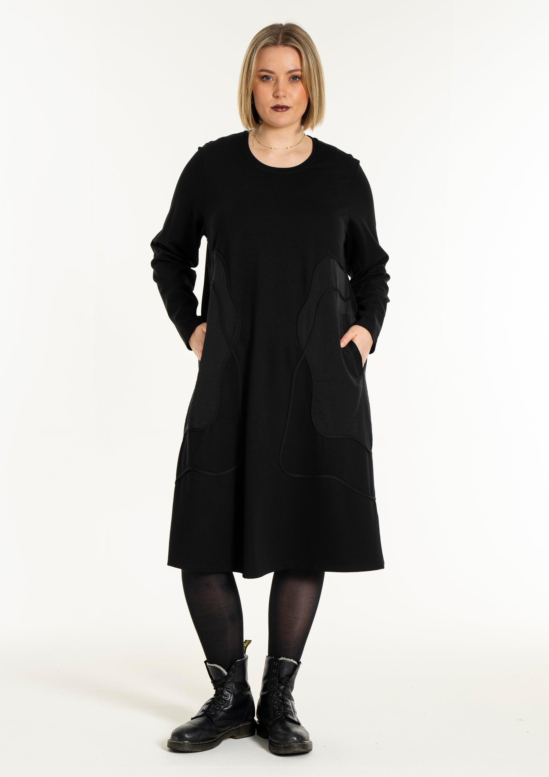 Gozzip Savannah Dress in Black