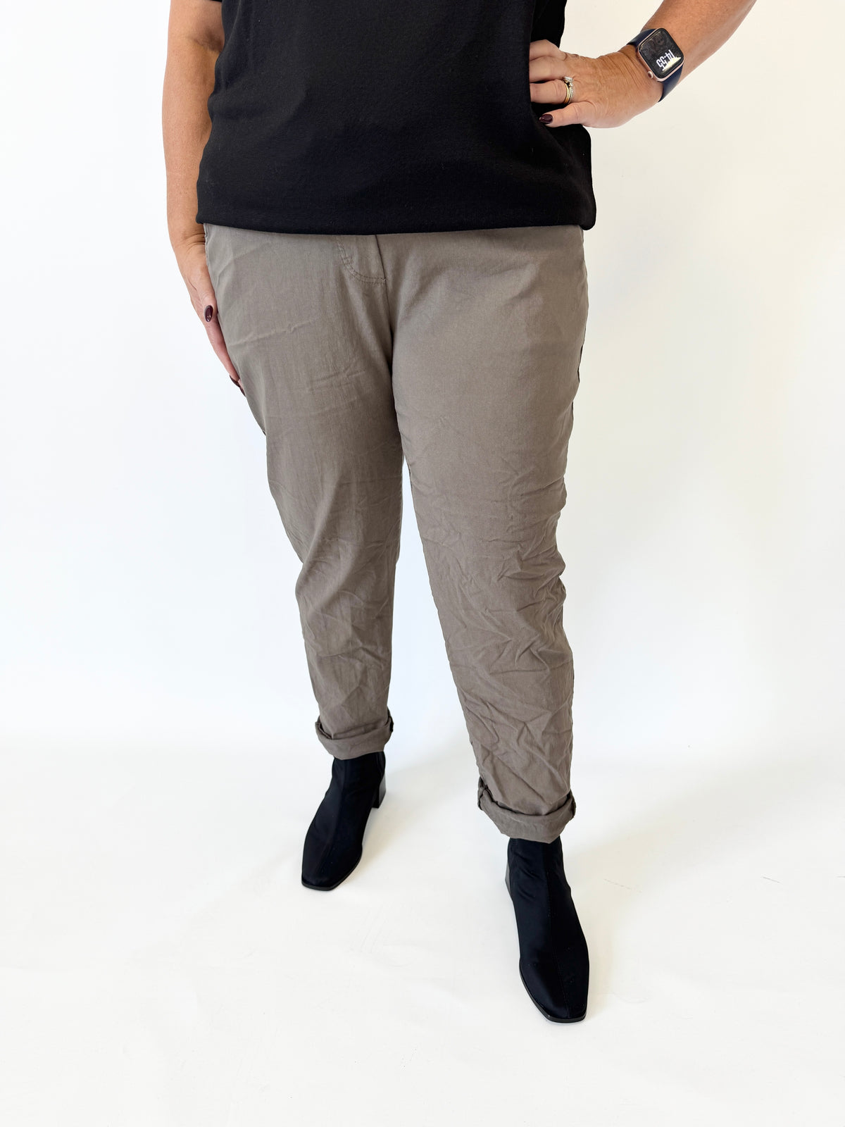 Grace Jogger in Taupe