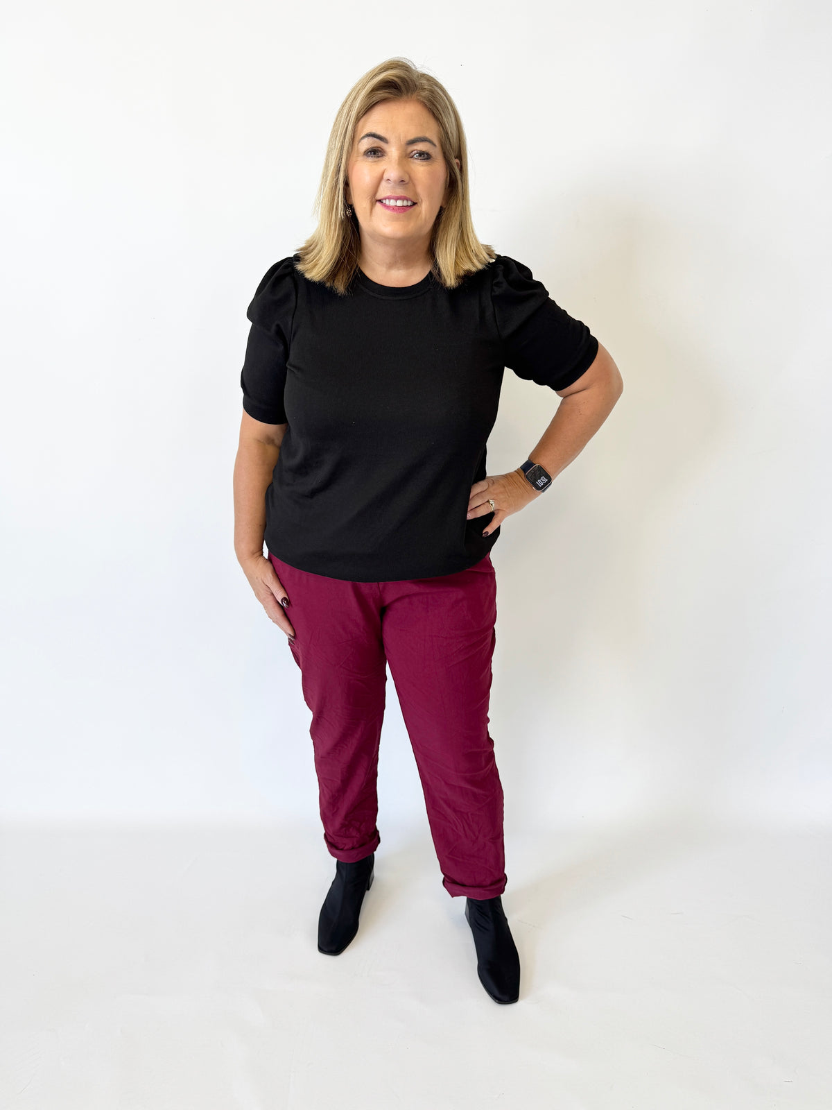 Grace Jogger in Wine