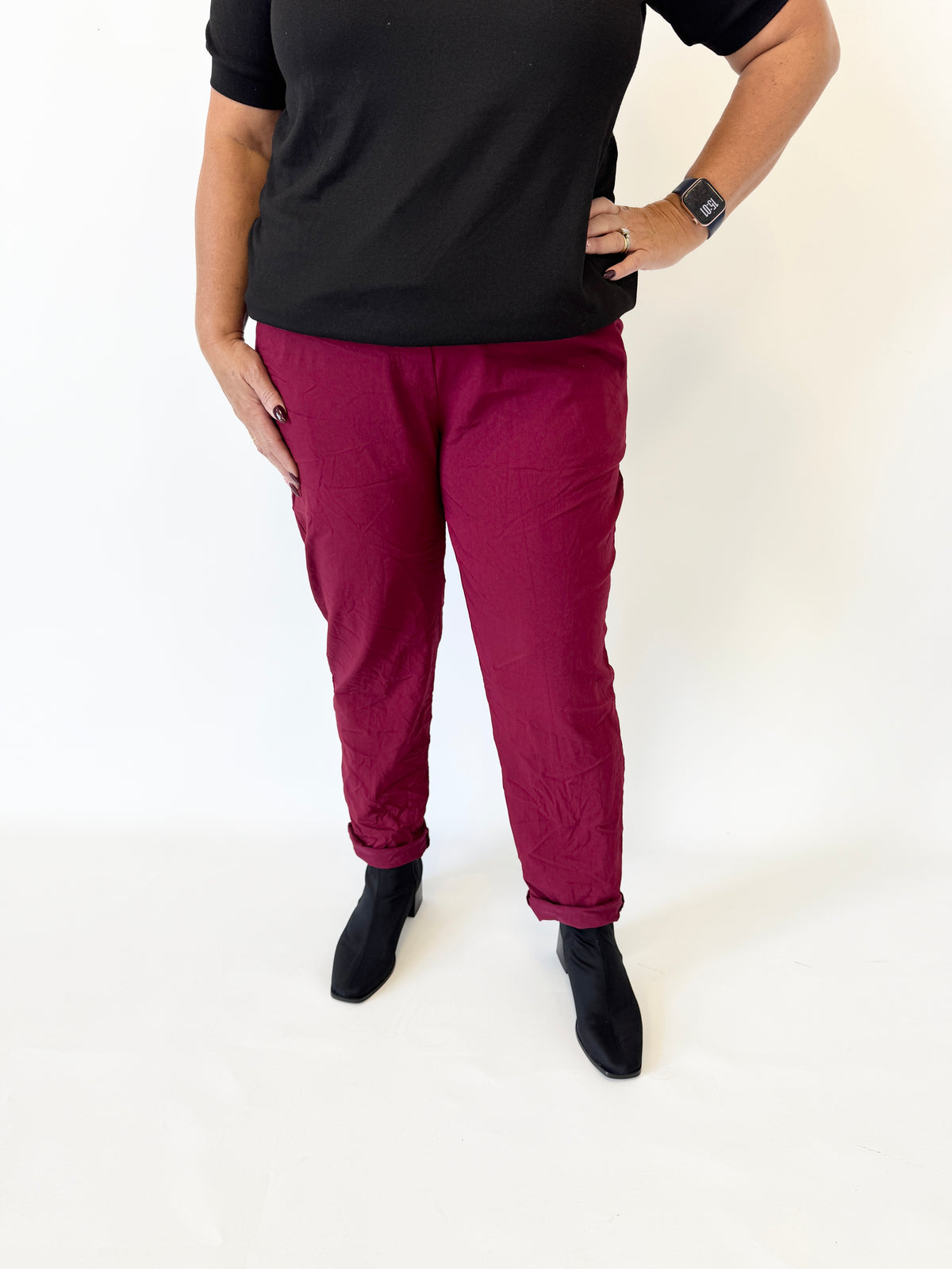 Grace Jogger in Wine