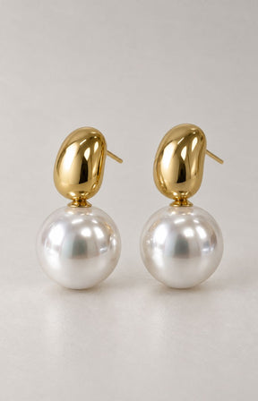 Gwen Earrings in Gold 