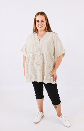 Hanna Blouse in Beige 