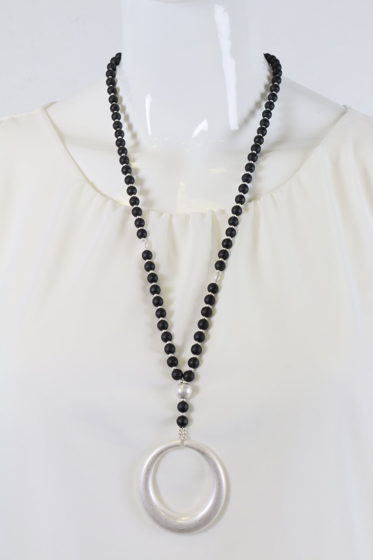 Hanora Necklace in Silver